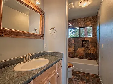 9250 N Calle Loma Linda — Photo 3