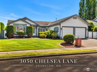3050 Chelsea Ln, Enumclaw, WA 98022