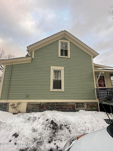 5th image of 27 Quaker Street