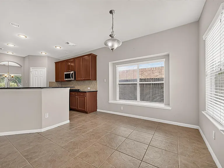 10411 Dewey Eve Ct — Photo 11