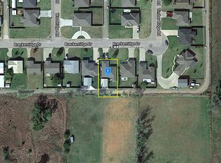 130 Breckenridge Dr, Elk City, OK 73644