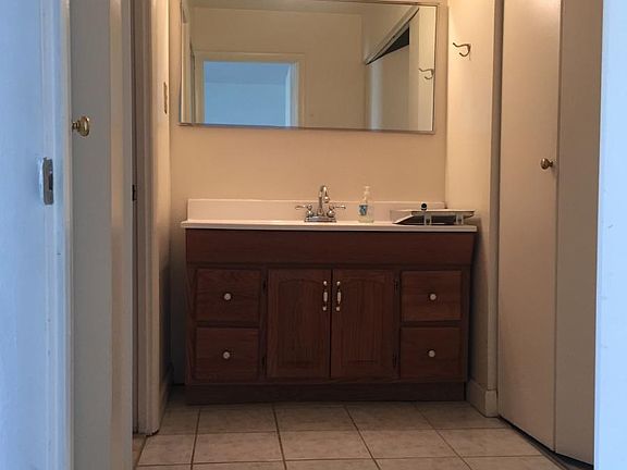 Walk-in bathroom/shower/closet area