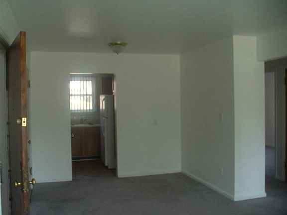 5th image of 13367 S Norfolk Ct #281