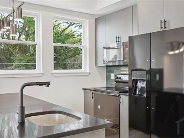 156 W Cumberland St #2, Philadelphia, PA 19133