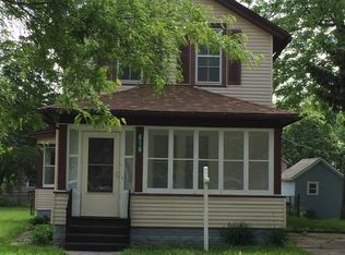 614 Hinman St, Aurora, IL 60505