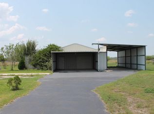 1070 Midway Rd S, Inez, TX 77968