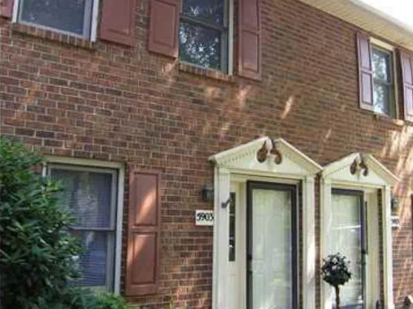 5903 King Charles Ct, Clemmons, NC 27012