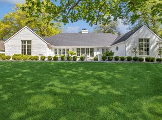 6517 Aberdeen Rd, Mission Hills, KS 66208