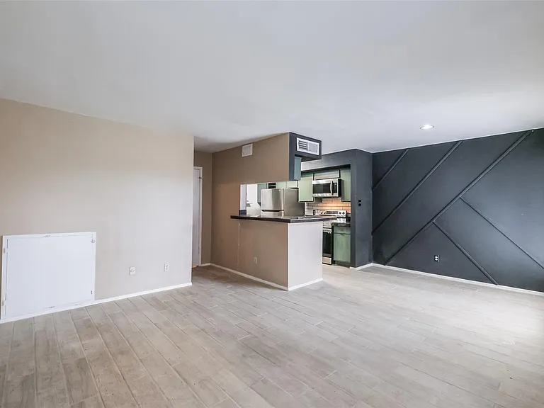 6633 W Airport Blvd #1206 — Photo 5