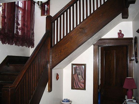Front Hall & Staircase