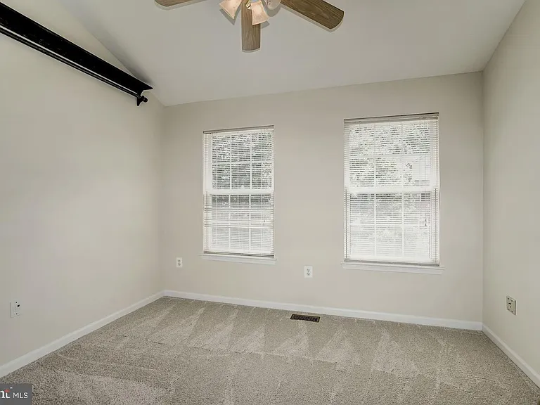 6563 McKenna Way — Photo 22