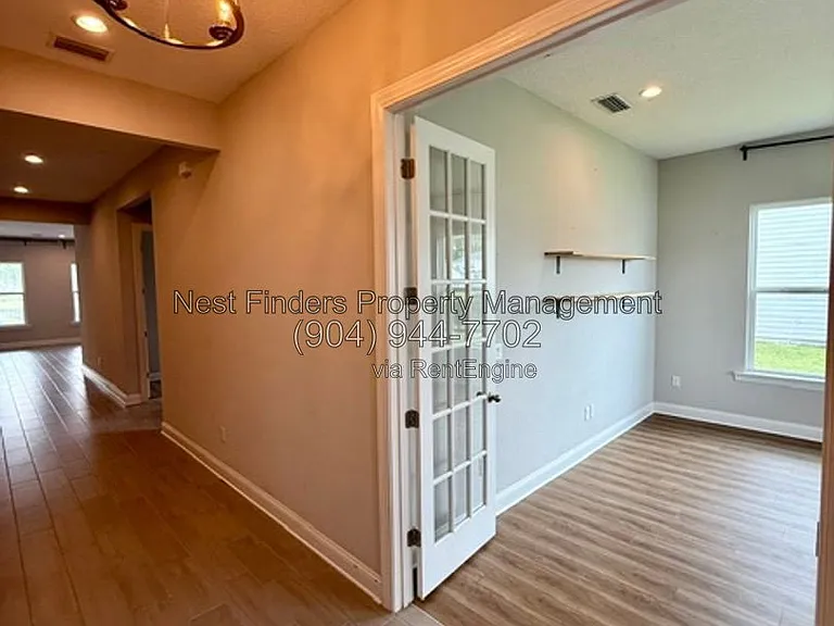 58 Valley Falls Way St — Photo 2