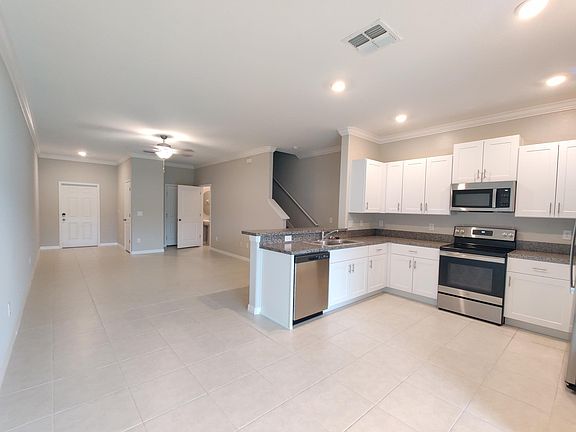 4th image of 23269 Willow Glen Way