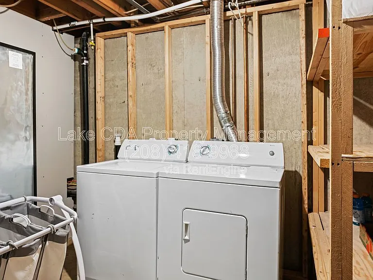 3870 N Honeysuckle Dr #B — Photo 25