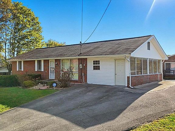 2nd image of 4812 Carters Valley Rd