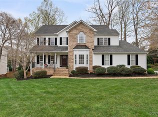 11901 Longfellow Dr, Midlothian, VA 23112