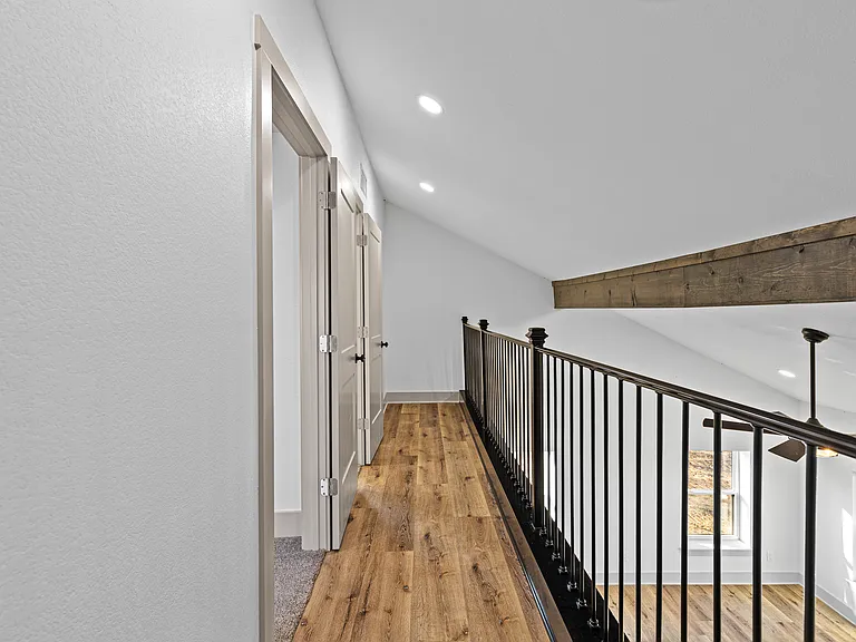 3528 County Road 4460 — Photo 34