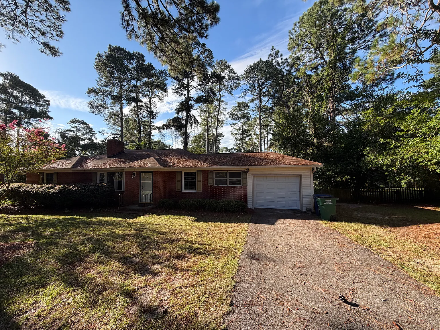 3 bed, 1580 sqft, $2,000 — Photo 2