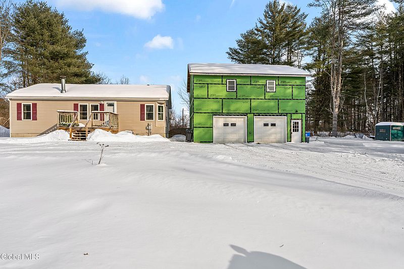 2nd image of 160 Bushnell Road