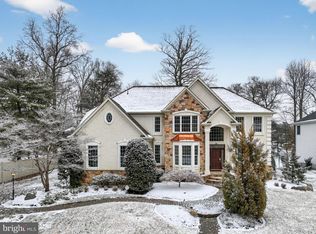 35 Stanwyck Rd, Mount Laurel, NJ 08054