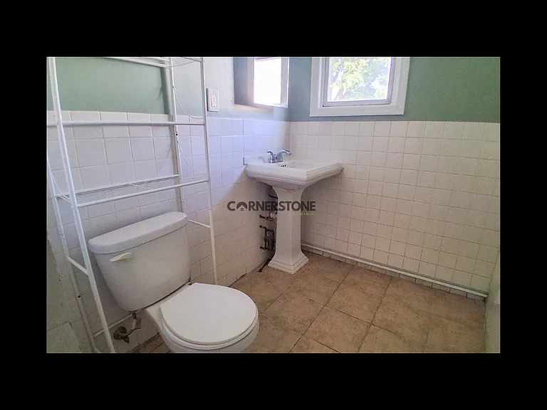 549 Summer St — Photo 19