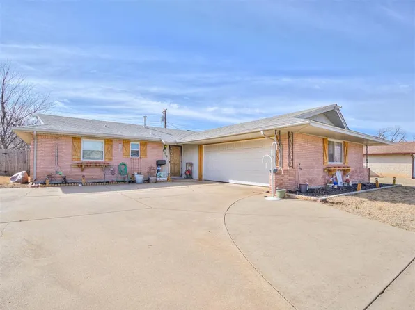 8328 NW 34th Ter, Bethany, OK 73008