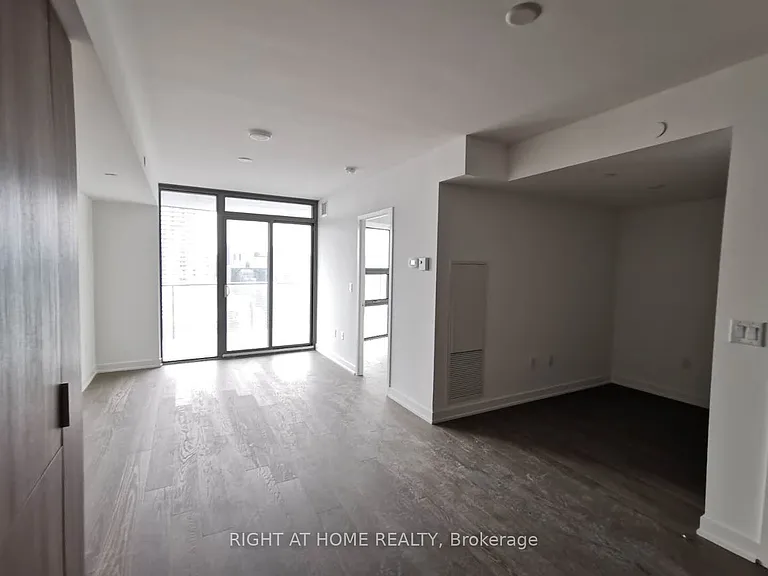 11 Wellesley St W #3504 — Photo 3