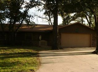627 NW Apache Dr, Lawton, OK 73507