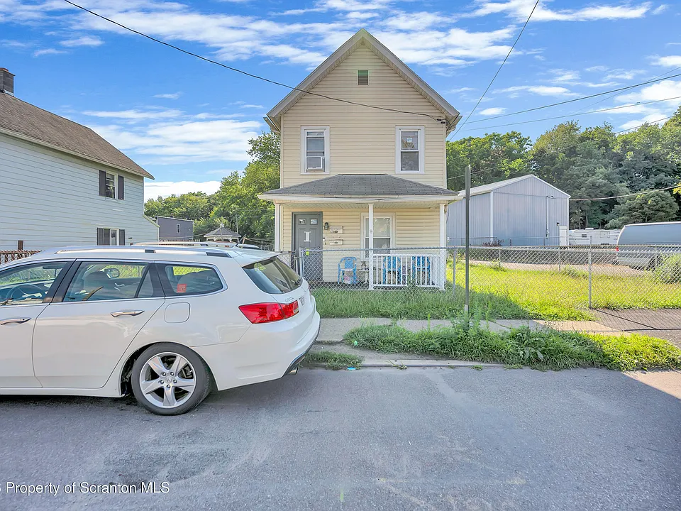 987 Providence Rd