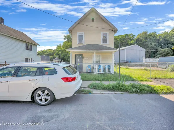 987 Providence Rd, Scranton, PA 18508