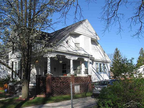 5th image of 409 S Mason St