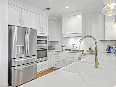 125 Pier View St Unit 401, Daniel Island, SC, 29492