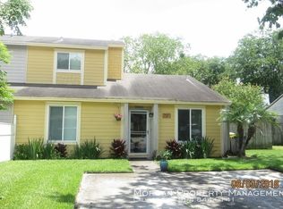 720 Aquatic Dr, Atlantic Beach, FL 32233