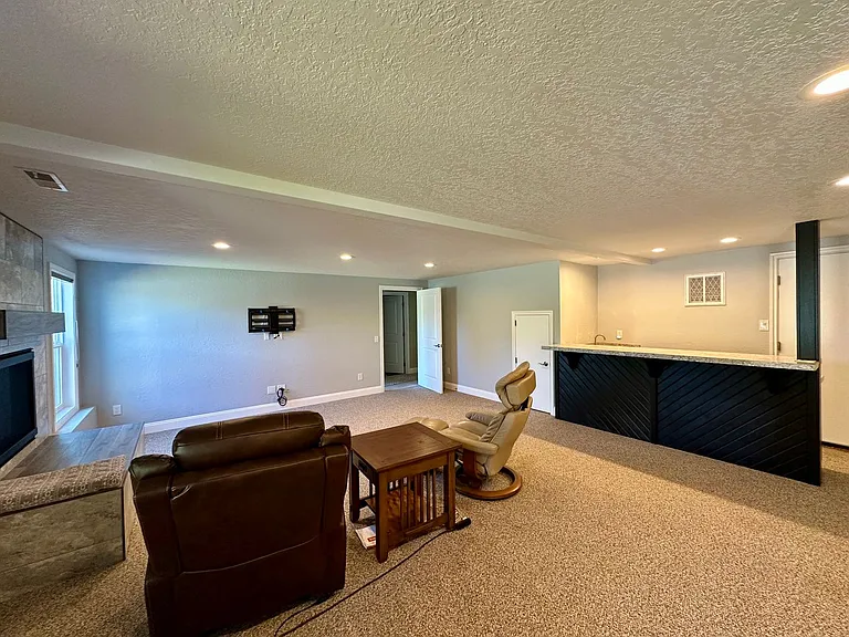 2710 Lakeridge Ln — Photo 19