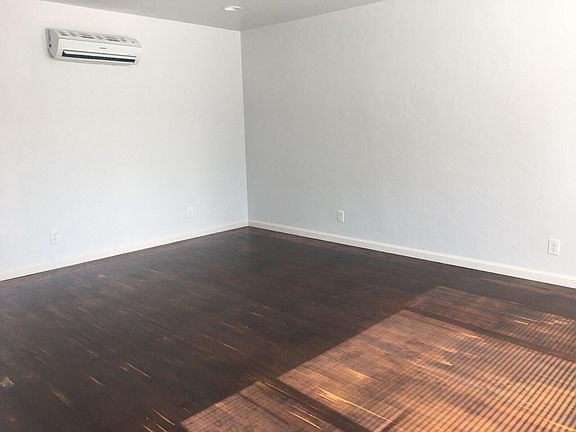 4th image of 2204 57th St