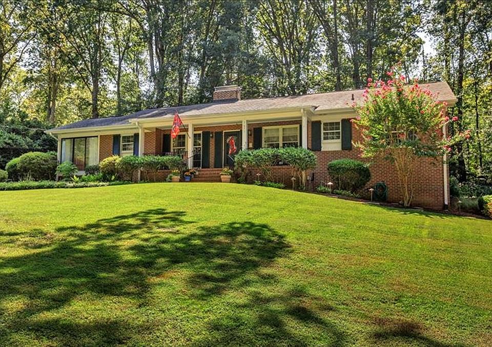 1st image of 7671 Yarmouth Dr