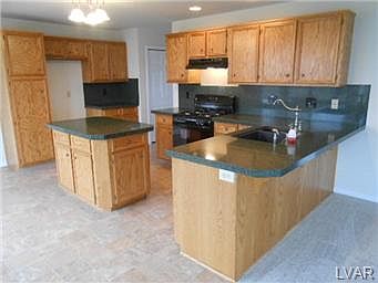 2nd image of 2352 Blue Jay Dr