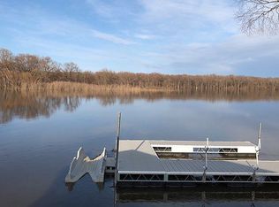 734 Shore Acres Rd, La Crescent, MN 55947