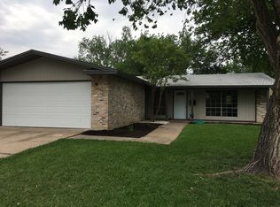 2425 Ridgedale Dr, Carrollton, TX 75006