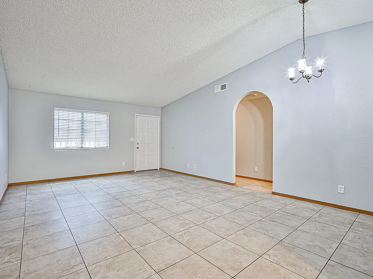 1608 Barrel Cactus Ct — Photo 5