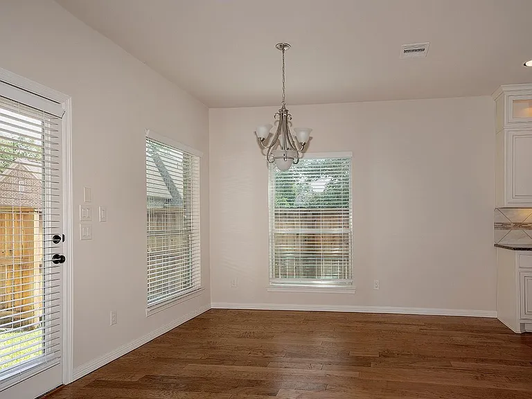8858 Van Allen Dr — Photo 11