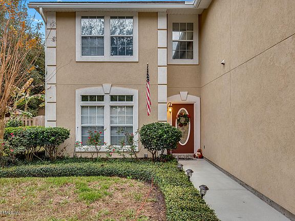 4th image of 1339 N Kyle Way