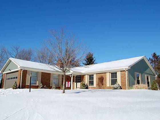 1st image of 550 Quail Valley Dr
