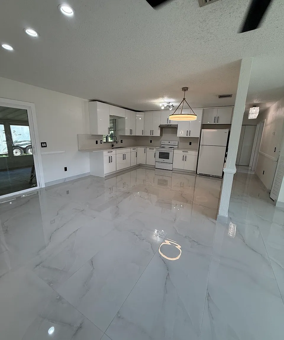 4519 Mills Ct — Photo 2