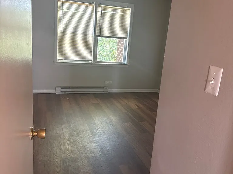 6615-19 W Lloyd Dr — Photo 25