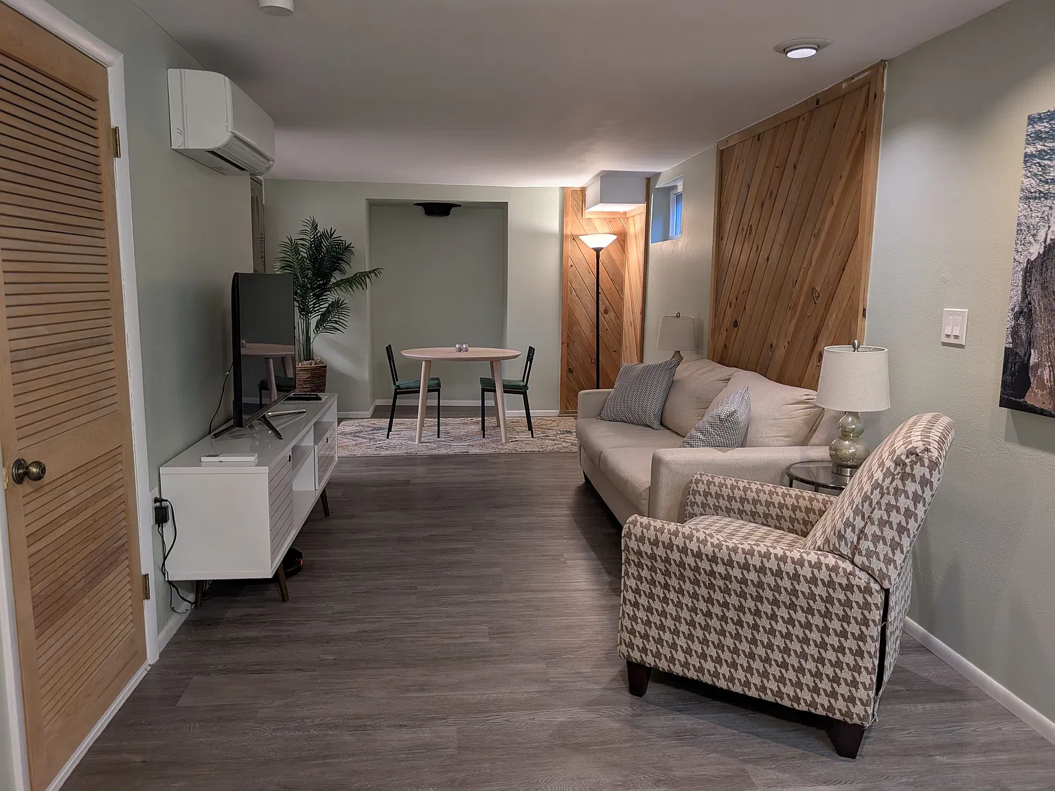 1 bed, 800 sqft, $1,500 — Photo 2