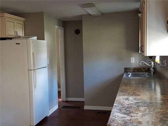 4th image of 13851 SE 163rd Pl