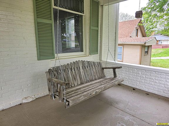 2nd image of 1117 6th St