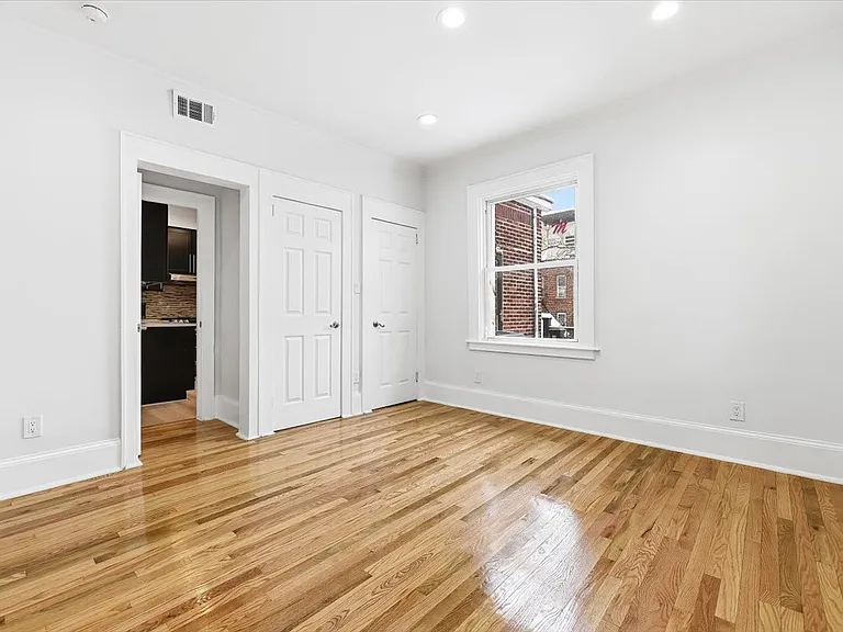 6033 Monitor Pl #2 — Photo 11