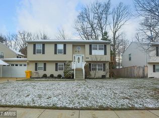 406 Pine Way Dr, Glen Burnie, MD